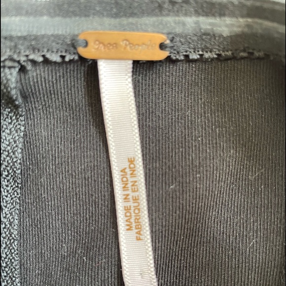 FREE PEOPLE STRAPLESS BEADED BLACK BODYCON DRESS. SIZE SMALL 🖤 - Picture 5 of 5